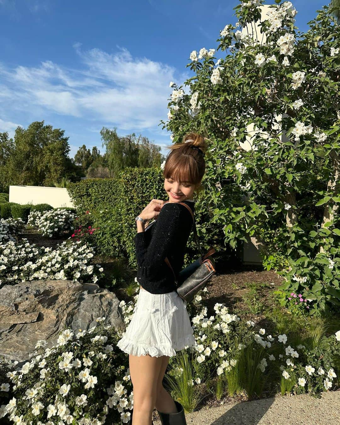 リサさんのインスタグラム写真 - (リサInstagram)「Fun in the desert🌵」4月19日 3時47分 - lalalalisa_m