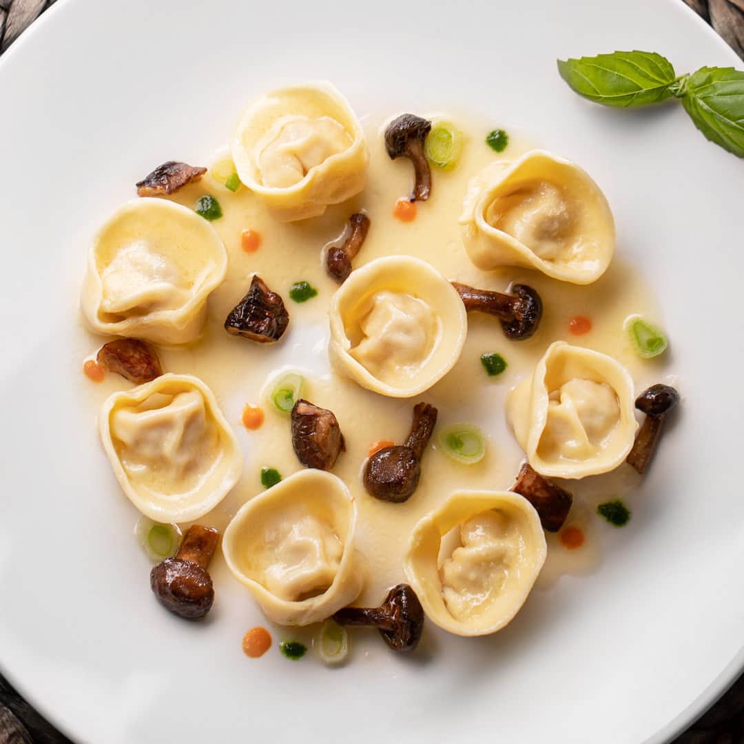 The Venetian Las Vegasさんのインスタグラム写真 - (The Venetian Las VegasInstagram)「Pasta, anyone? Head over to @breraosteria to enjoy their signature Tortelli, a veal filled pasta that will have you coming back again and again. Make a reservation today. #pasta #yum」4月19日 4時00分 - venetianvegas