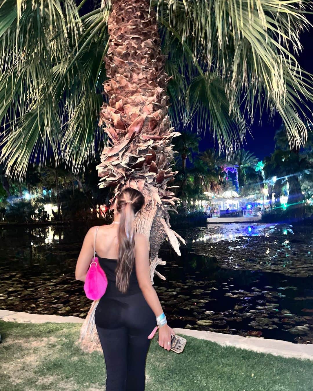 Brighton Sharbinoのインスタグラム：「had the best timeeee」