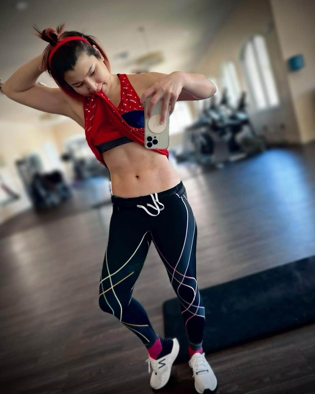 志田光さんのインスタグラム写真 - (志田光Instagram)「Work out 🏋️ #hikarushida #workout」4月19日 6時19分 - shidahikaru