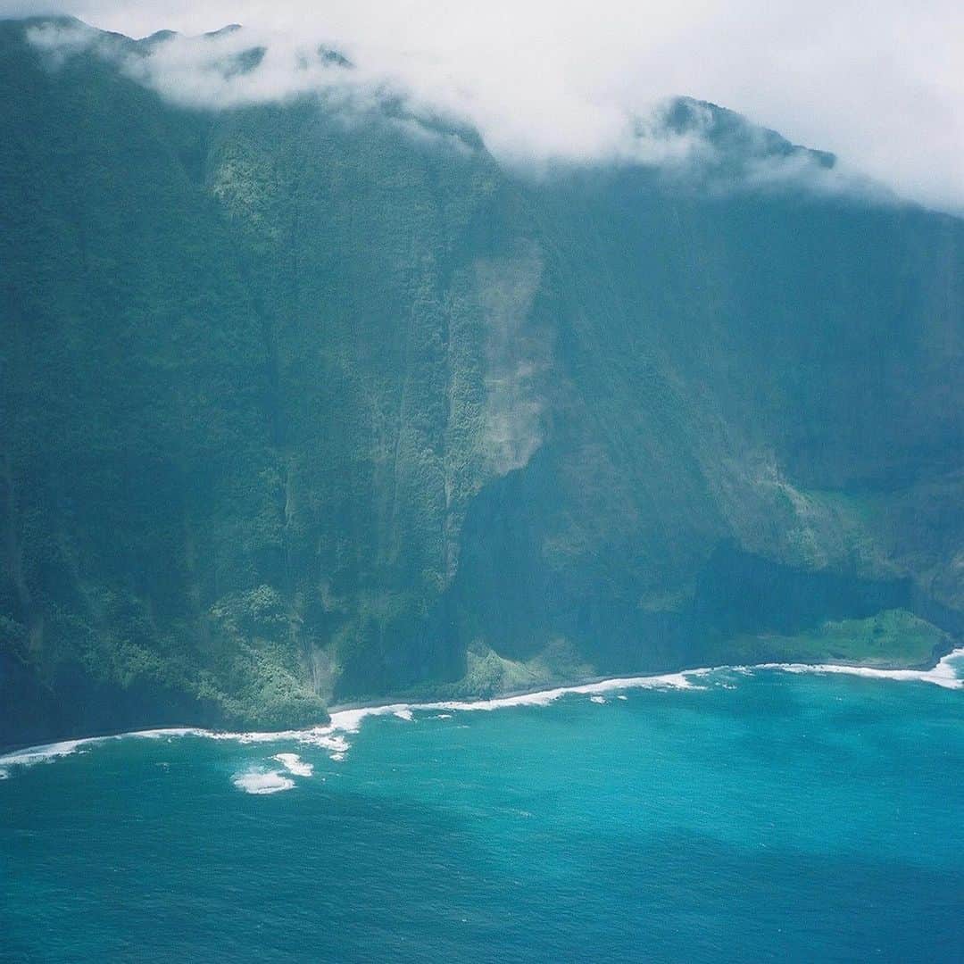 ティア・ブランコさんのインスタグラム写真 - (ティア・ブランコInstagram)「Girls trip to Molokai w all my hawaii beauties 🏝️🤠」4月19日 6時44分 - tiablanco