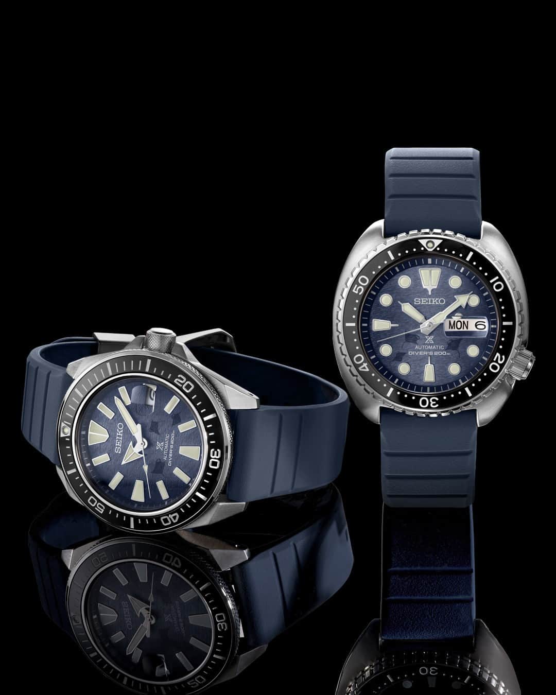 Seiko Watchesさんのインスタグラム写真 - (Seiko WatchesInstagram)「Prospex Save the Ocean Special Edition Timepieces 🌊 - This dynamic duo displays "Manta Ray" themed gradient blue dial's with a stamped wave pattern. Each timepiece features a stainless steel case and a deep blue silicone strap, finished with a screwdown crown and Special Edition caseback.   #SRPF77 #SRPF79 #Prospex #Seiko #KeepGoingForward」4月19日 7時00分 - seikowatchusa