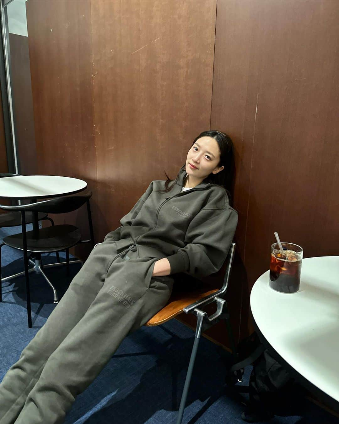 ピョ・イェジンさんのインスタグラム写真 - (ピョ・イェジンInstagram)「오랜만🥤」4月19日 7時48分 - yjiinp