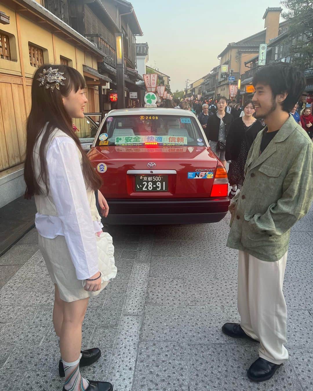 Shun Watanabeのインスタグラム：「Thanks for a great time in Kyoto! @agnesb_officiel and Congratulations on the opening. It was a wonderful mix of Kyoto and Paris. @agnesb_cafe  also #Kyotographie was great too! I had a lovely time in Kyoto, meeting new people and old friends🫶🏼」