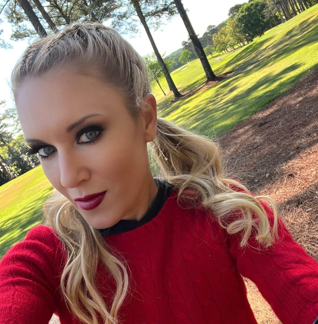 ナタリー・ガルビスさんのインスタグラム写真 - (ナタリー・ガルビスInstagram)「💋」4月19日 9時29分 - nataliegulbis