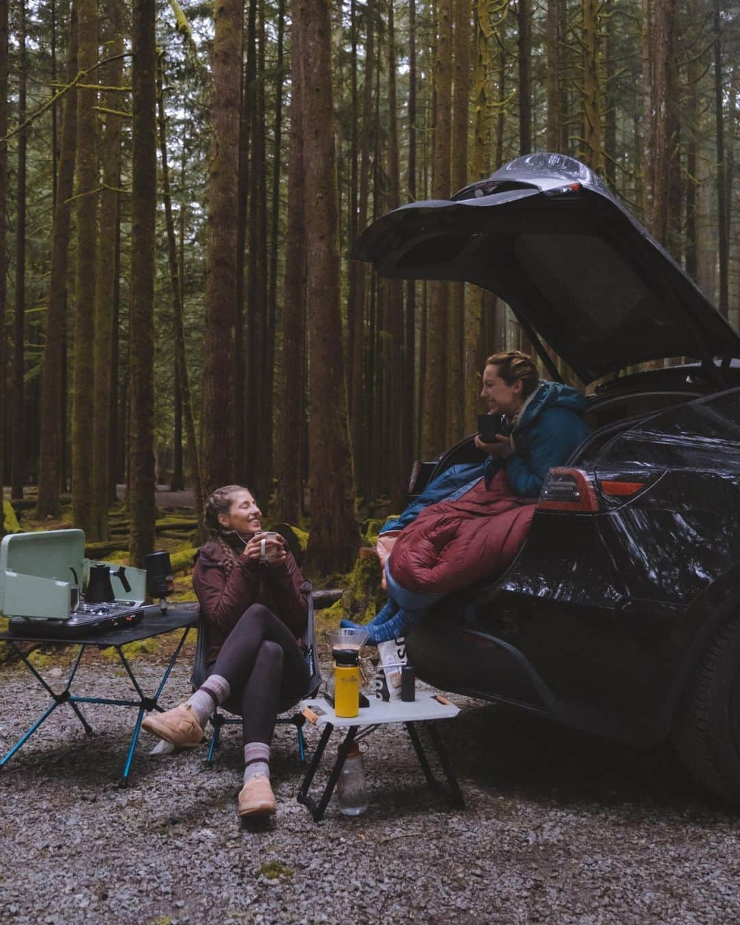 REIさんのインスタグラム写真 - (REIInstagram)「Car camping season is here. 🫶   To celebrate, @Hipcamp is giving REI Co-op Members $30 off one booking in 2023 if they book before May 6.  #REIpartner: @vagabondhearts」4月19日 10時00分 - rei