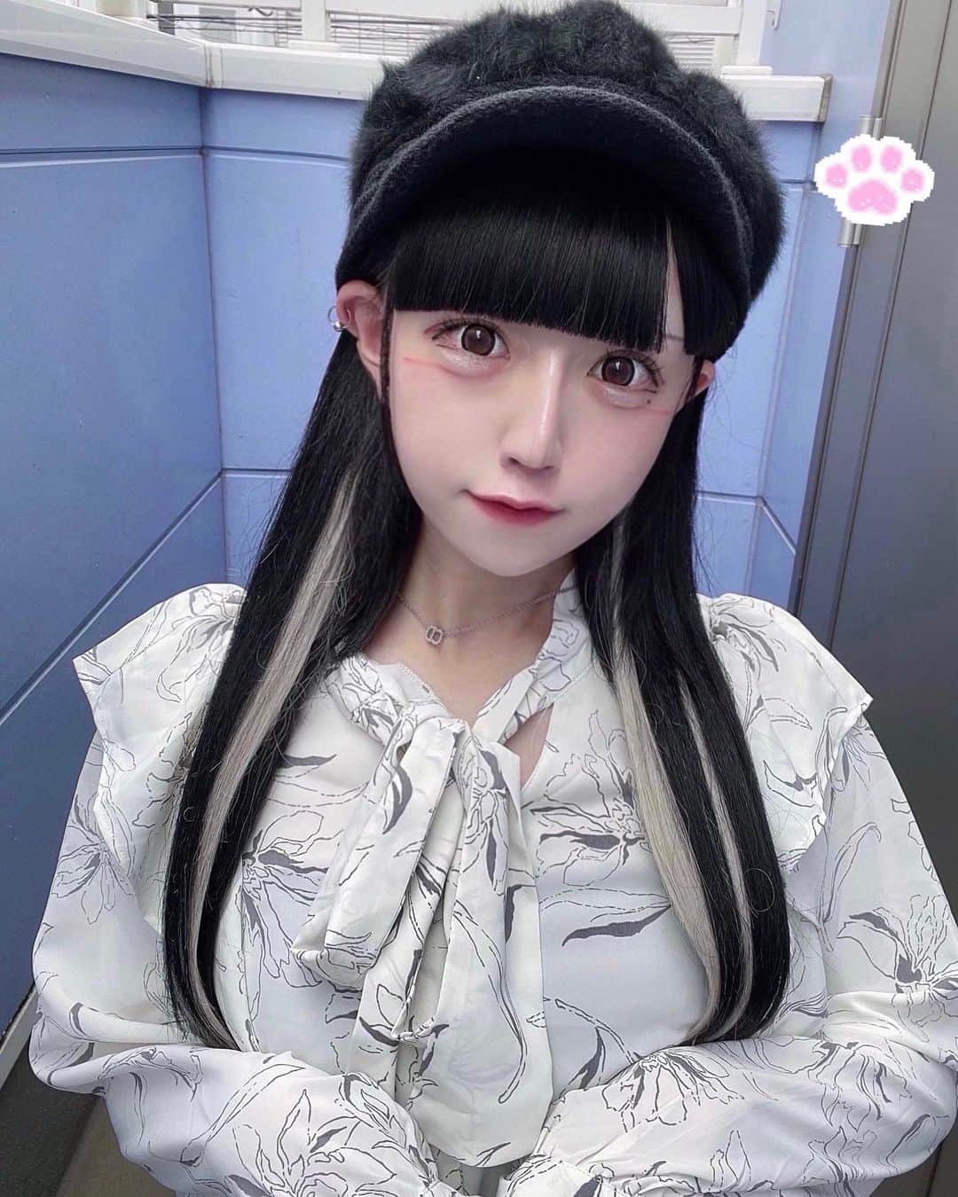 恋萌よわいのインスタグラム：「ずっと見てて❕」