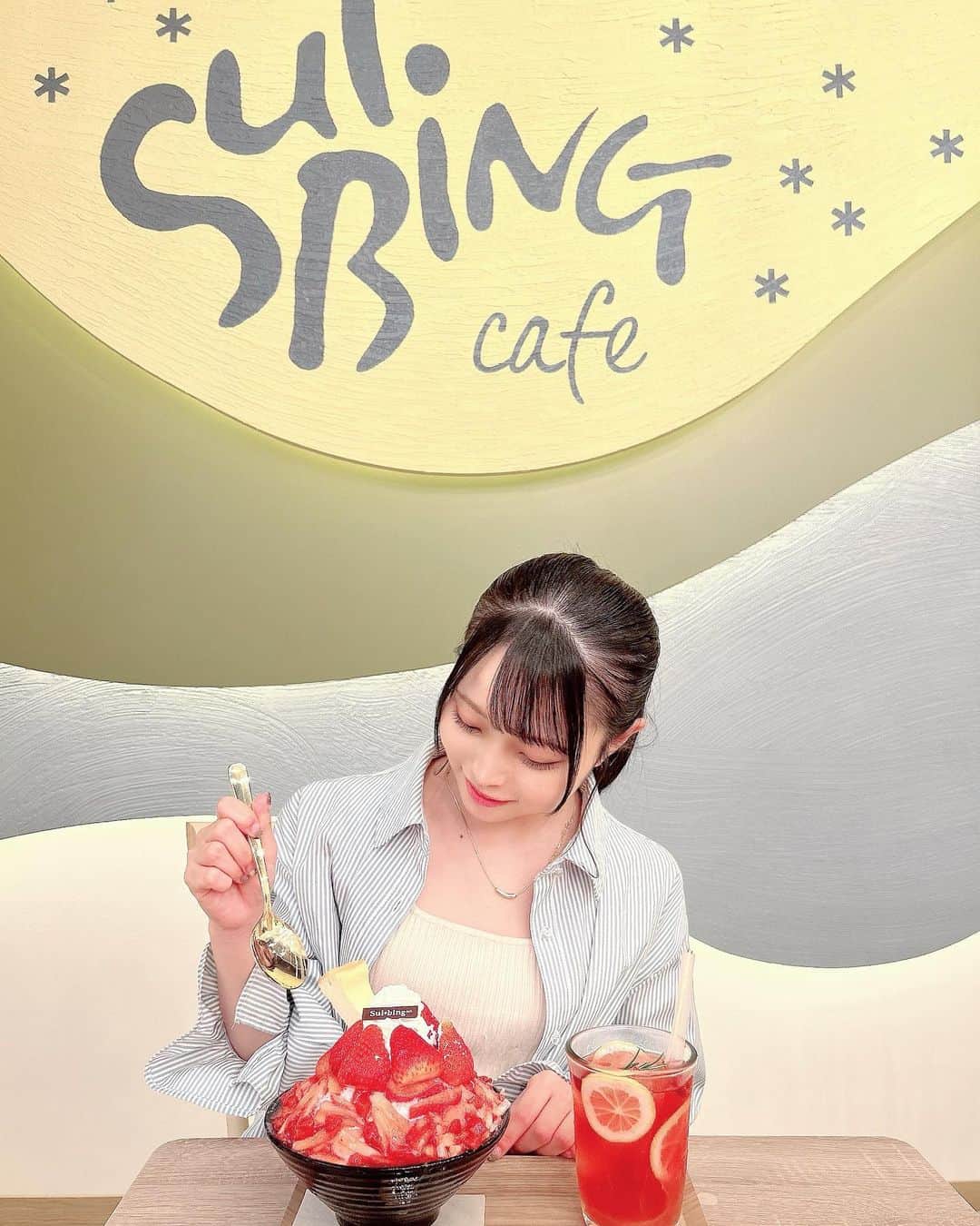 竹本くるみのインスタグラム：「えれちゃんとソルビンに行きました~🥣🍓」