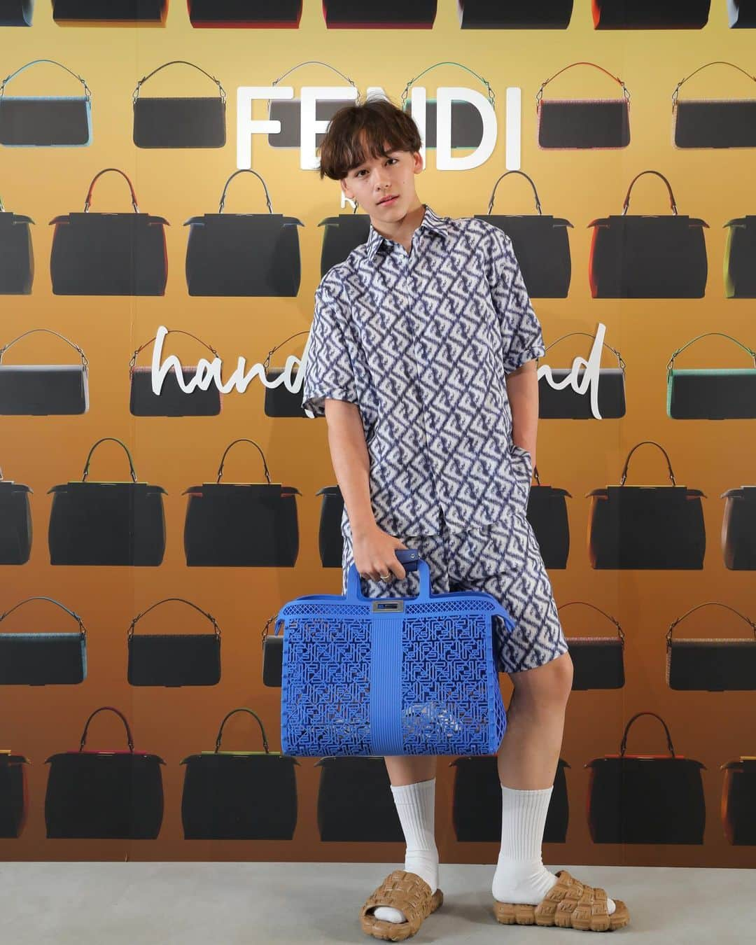 かいあんのインスタグラム：「@FENDI   #FendiHandinHand  #FendiBaguette  #FendiPeekaboo  #fendi #PR」