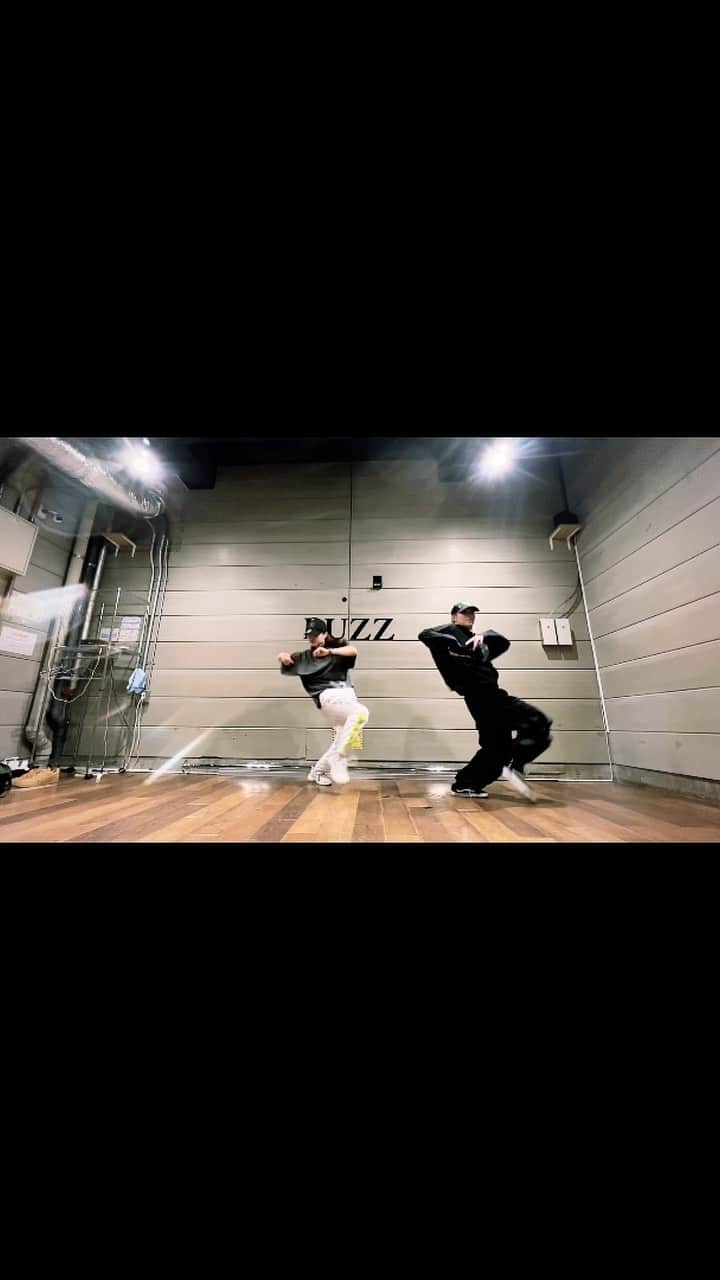 熊代珠琳のインスタグラム：「🎧STUTS Mirrors feat.SUMIN,Daich Yamamoto&鎮座DOPENESS  初めての練習会🕺 ももこちゃんありがとう🫶 choreo( @momoko_sasaki_ )  #dancechallenge #dance #reels #reelsinstagram」