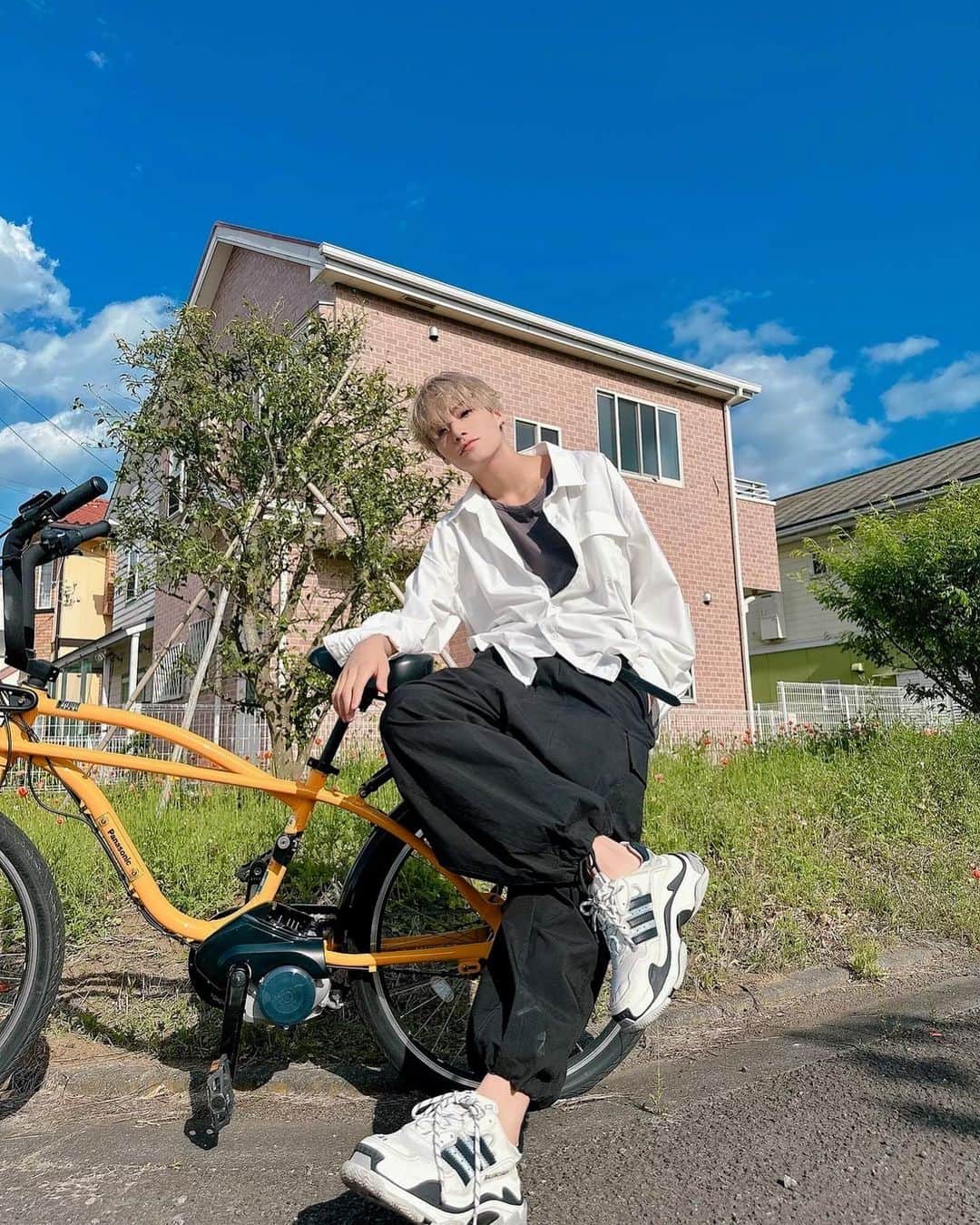 清野隆華さんのインスタグラム写真 - (清野隆華Instagram)「☀️🚲  . 晴れてたもんで自転車乗った✌️ #田舎系」4月19日 21時09分 - strangecat_ryuha