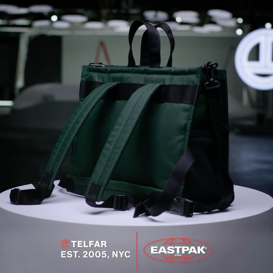イーストパックのインスタグラム：「Telfar x Eastpak   Tap the link in our bio to shop the collection.   #telfarxeastpak #builttoresist」