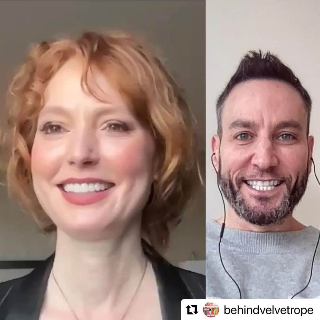 アリシア・ウィットのインスタグラム：「an especially fun interview with @behindvelvetrope 🥰❤️ https://m.youtube.com/watch?v=QF2i5E1rf1I  #Repost @behindvelvetrope with @use.repost ・・・ Ep. 738 Alicia Witt steps Behind The Rope. After being discovered by none other than David Lynch at the age of seven, Alicia has had a career that most can only dream of having starred in many of our favorites - Twin Peaks, Cybill, The Walking Dead, Ally McBeal, The Sopranos and so much more. We chat about this prolific career and our fav part of Alicia's ever, starring as Madonna’s lover in the 1995 film, Four Rooms. We chat Madge, that film and why women of a certain age are still scrutinized day in and day out on line and by the media for their appearance. Speaking of Madonna and music, we discuss Alicia’s very personal new song and video - “Witness”, finding out she was offered “The Masked Singer” while waking up from breast reconstructive surgery and just how profound Alicia's just completed Masked Singer experience has been on both her singing career and life. @aliciawitty @behindvelvetrope @davidyontef #aliciawitt #maskedsinger #madonna #twinpeaks #davidlynch #allymcbeal #cybil #thewalkingdead #walkingdead 🎶🎙️」