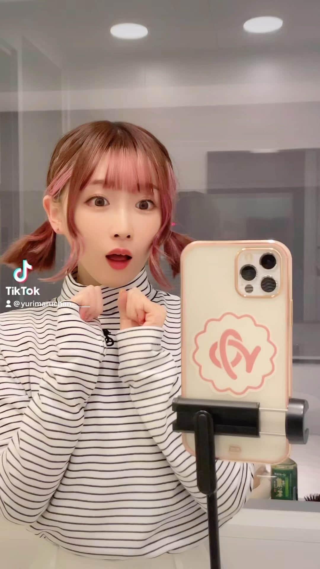 平野友里（ゆり丸）のインスタグラム：「#tiktok もフォローしてね❤︎ Instagramと同じ🆔だよ🍥」