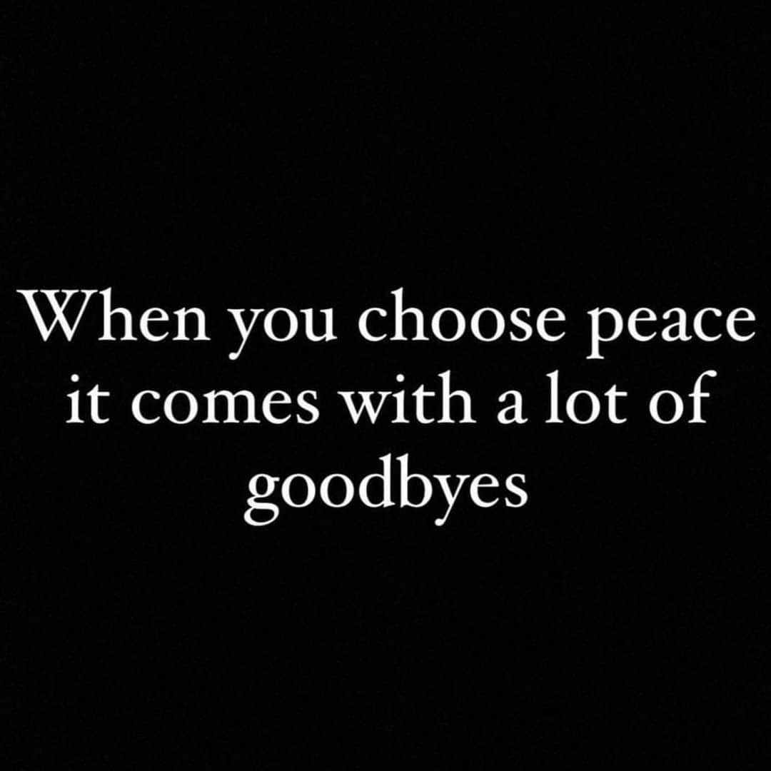 ベイビー・バッシュさんのインスタグラム写真 - (ベイビー・バッシュInstagram)「A Peace of Mind is Worth the Goodbyes!! #InnaRealWay」4月19日 13時37分 - babybash