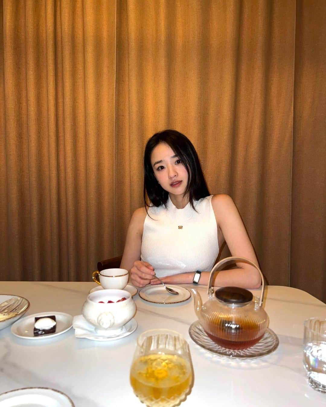 ソン・ヨンジェさんのインスタグラム写真 - (ソン・ヨンジェInstagram)「And desserts🍰🤤」4月19日 13時51分 - yeonjae_son