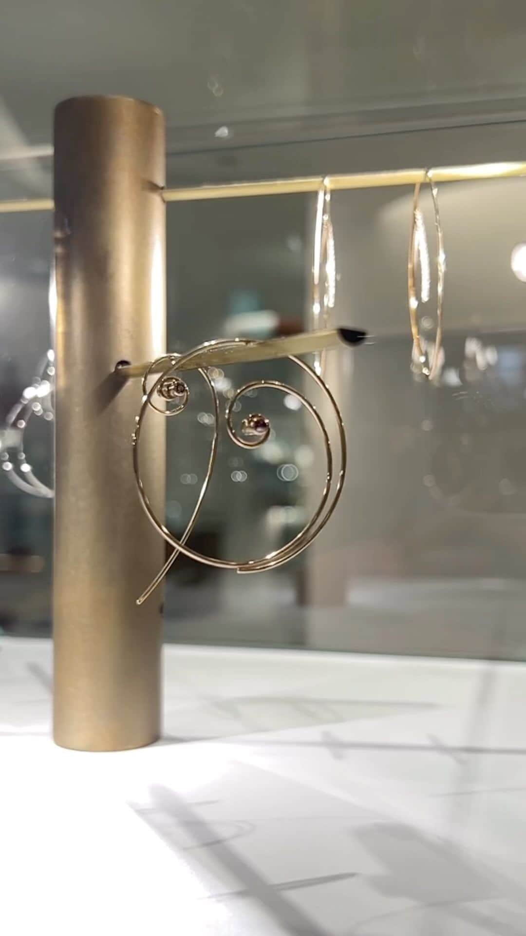Hirotaka Jewelryのインスタグラム：「INDUSTRIA COIL EARRINGS #hirotakajewelry」