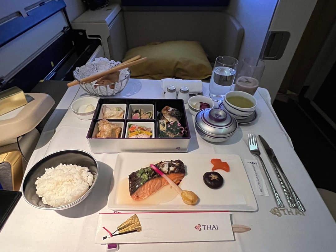 タイ航空さんのインスタグラム写真 - (タイ航空Instagram)「✈️ Grateful for our amazing passengers who soared with us to new heights! 🙌🏼 A big thank you to everyone who joined us on our flight to Narita. 🛫 Your support means the world to us! 🌍   Credit photo : paula_charm   #thaiairways #smoothassilk #tokyo #japan #ThankYou #PassengerLove #NaritaBound #flyinghigh」4月19日 15時13分 - thaiairways