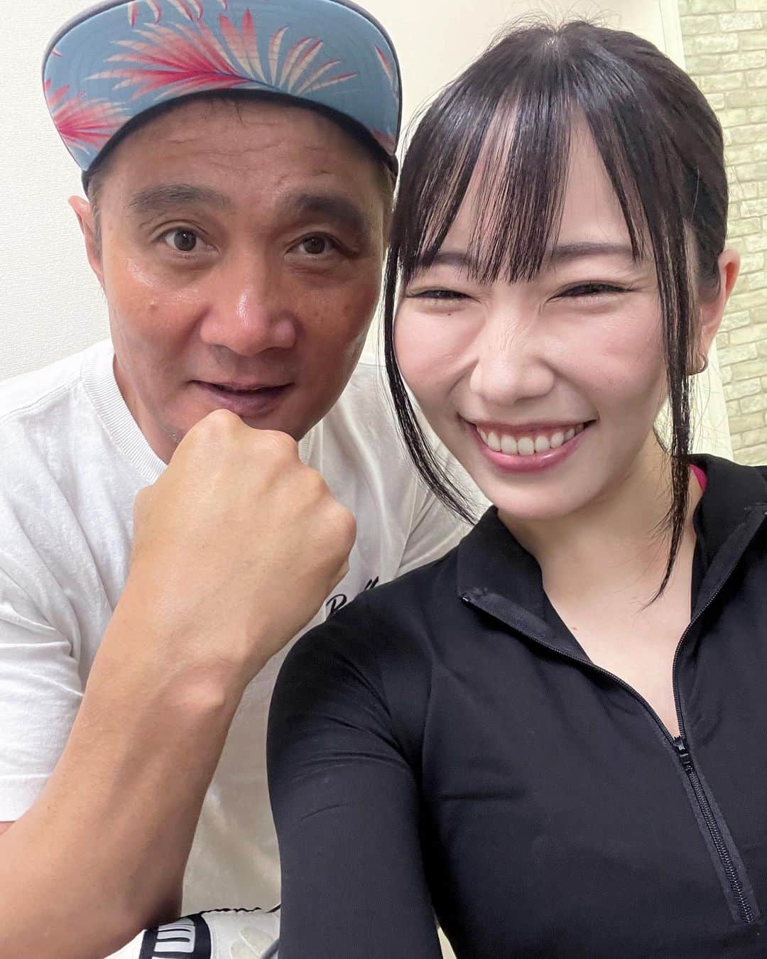 七海ティナさんのインスタグラム写真 - (七海ティナInstagram)「いつも優しくて尊敬している竹原さん。 @shinji__takehara   #ボクシング#ジム#格闘技」4月19日 15時16分 - tinaaaa1208