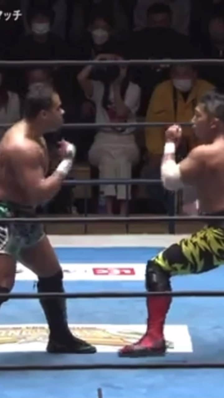 トーア・ヘナーレのインスタグラム：「My game. 🥊  #AaronHenare #NJPW #Wrestling」