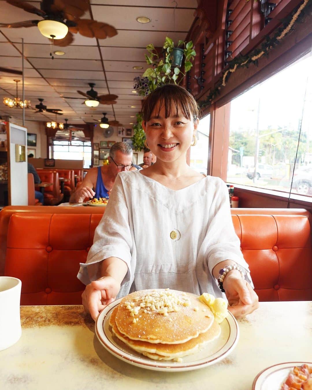 青山有紀さんのインスタグラム写真 - (青山有紀Instagram)「パンケーキも食べた🥞💛」4月19日 15時33分 - yukiaoya
