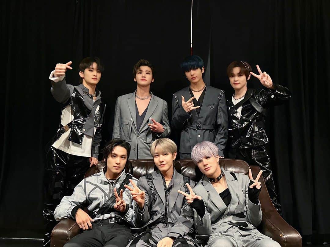 NCT DREAMさんのインスタグラム写真 - (NCT DREAMInstagram)「LA!!!!!!!! You guys brought the heat to the concert tonight! 💚 Each one of you is AMAZING and UNIQUE, so we hope you live with confidence  and we will be back soon! 😎😎 thank you!  #NCTDREAM #JISUNG  #THEDREAMSHOW2 #LA #LOSANGELES #THEDREAMSHOW2_in_US #THEDREAMSHOW2_In_A_DREAM #NCTDREAM_THEDREAMSHOW2_in_US」4月19日 16時09分 - nct_dream