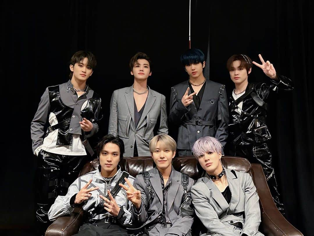 NCT DREAMさんのインスタグラム写真 - (NCT DREAMInstagram)「LA!!!!!!!! You guys brought the heat to the concert tonight! 💚 Each one of you is AMAZING and UNIQUE, so we hope you live with confidence  and we will be back soon! 😎😎 thank you!  #NCTDREAM #JISUNG  #THEDREAMSHOW2 #LA #LOSANGELES #THEDREAMSHOW2_in_US #THEDREAMSHOW2_In_A_DREAM #NCTDREAM_THEDREAMSHOW2_in_US」4月19日 16時09分 - nct_dream