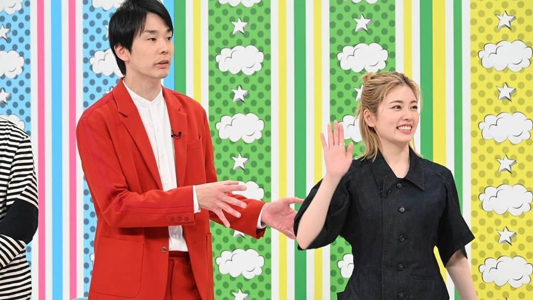 かまいガチ【テレビ朝日公式】さんのインスタグラム写真 - (かまいガチ【テレビ朝日公式】Instagram)「今夜23時15分からの #かまいガチ は かまいガチ大人気企画✨  【第3回　全日本コンコンダッシュ選手権】🏃‍♀️ なんと仕掛け人には　#小芝風花 さんが参戦🔥  また今回は初めてタッグを組んでコンコンダッシュに挑戦！ なんと濱家さんも仕掛け人として参加いたします✨  小芝さん考案の主演ドラマにちなんだ様々なアイデア仕掛けは必見です👓  また見取り図さんはアタック西本さんから あの人気ネタを引き出せるのか!?  ぜひリアルタイムでご覧ください！ 📺TVer・TELASA・ABEMAでも配信あります！✨  #かまいガチ勢 #かまいたち #かまいたち山内 #かまいたち濱家 #山内健司 #濱家隆一 #おいでやす小田 #見取り図 #見取り図リリー #見取り図盛山 #アタック西本 #ジェラードン #かまいガチ好きと繋がりたい」4月19日 18時01分 - exkamaigachi