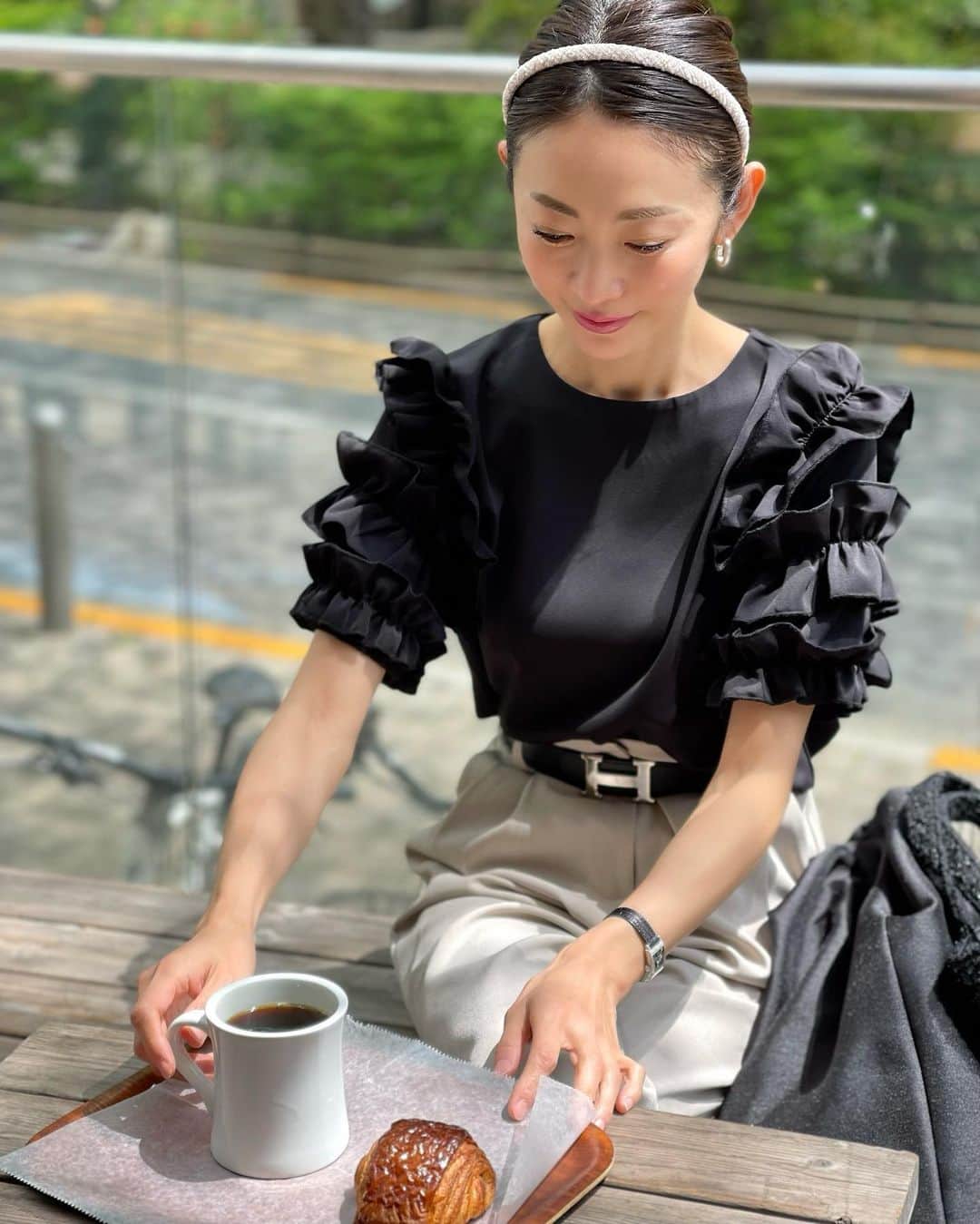 木本泉さんのインスタグラム写真 - (木本泉Instagram)「- モーニング後もお喋り尽きず場所変えてお茶☕️  私はちゃっかりまたパン🥐 親友、、、昔からコーヒー紅茶も飲めない、、、のでホットミルク🥛健康🙌  あ〜楽しかった❤️」4月19日 18時22分 - izumikimoto