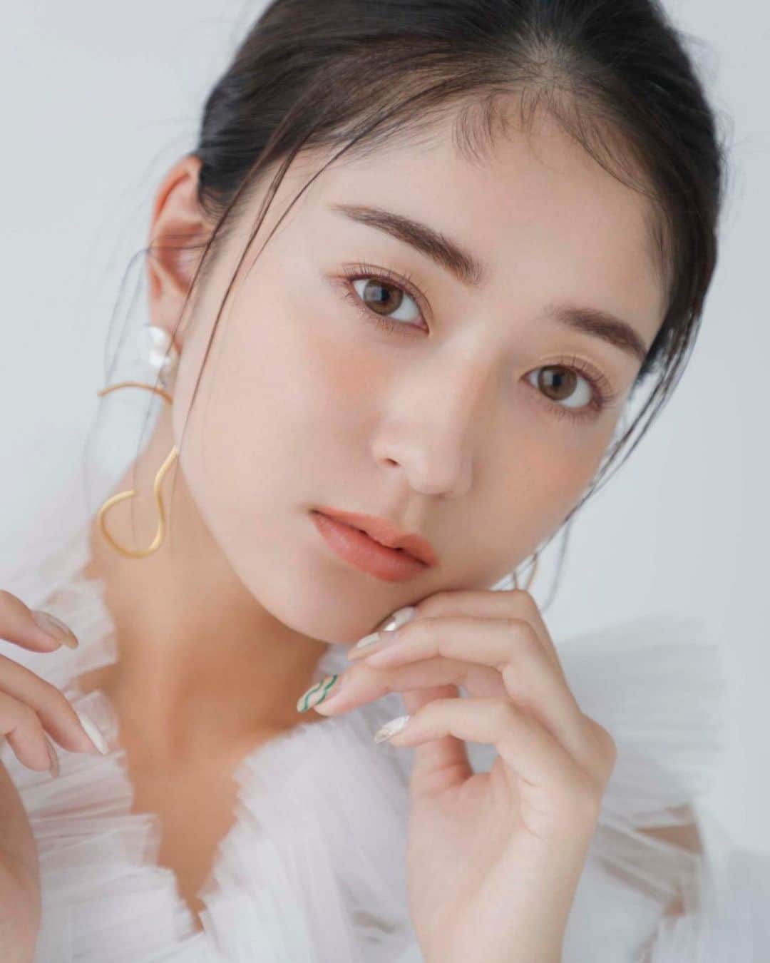 池田美優（みちょぱ）のインスタグラム：「． VOCEのラスト🌼 長々とお付き合い頂きありがとうございました🫶🏾💚 みなさんどれが好きでしたか？」