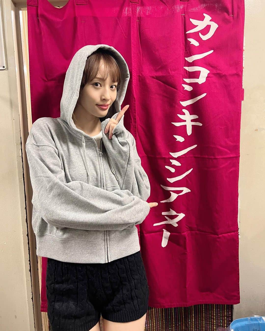 神部美咲のインスタグラム：「#カンコンキンシアター 本日小屋入り💓  千秋楽まで 駆け抜けます！！😎✨」