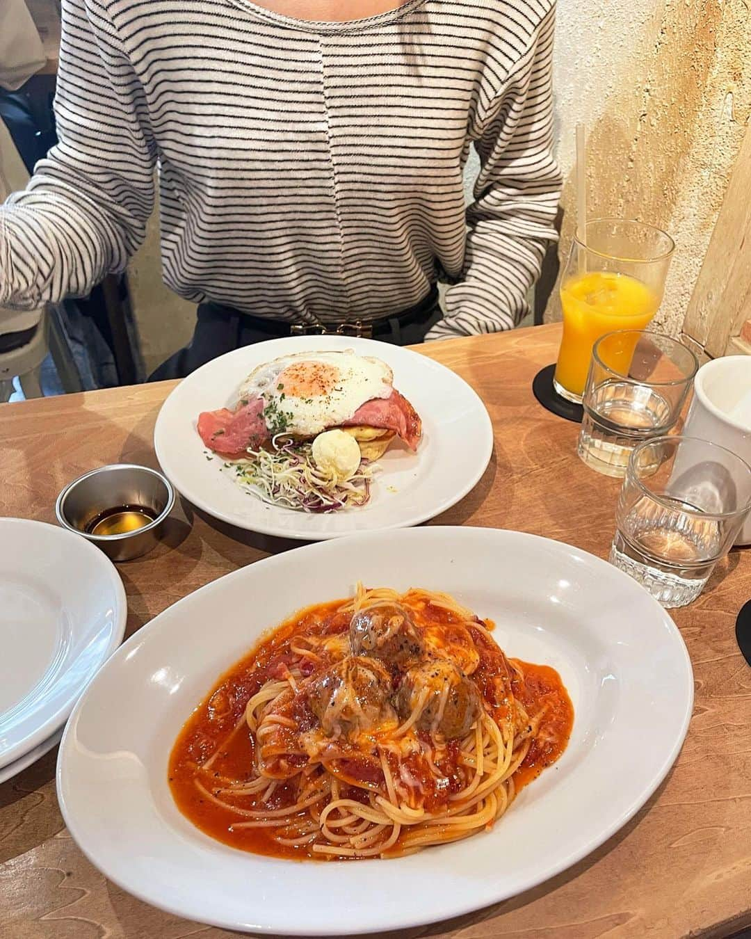 安田叶のインスタグラム：「. . 🤤🥞🤎 . . . .」