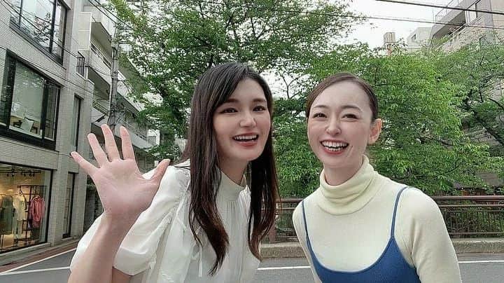 瞳ゆゆのインスタグラム：「2年ぶり！？の、えりこさん💕  ミスコン講師や芸能事務所で未来のスターちゃん達の先生✨  仕事バリバリできて、綺麗で面白い。最高か。  2年分の話をするには時間が足りなかったので、また会いたいな😌✨  #ミスコン #ミスコン講師 #宝塚og #宝塚」