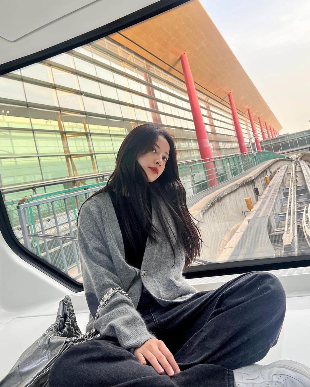 Chi Puのインスタグラム：「🚊」