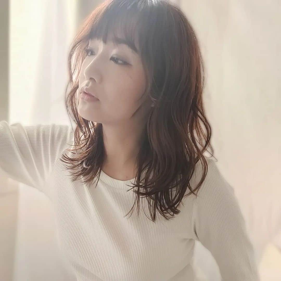 工藤里紗のインスタグラム：「巻き髪🥀🥀🥀」