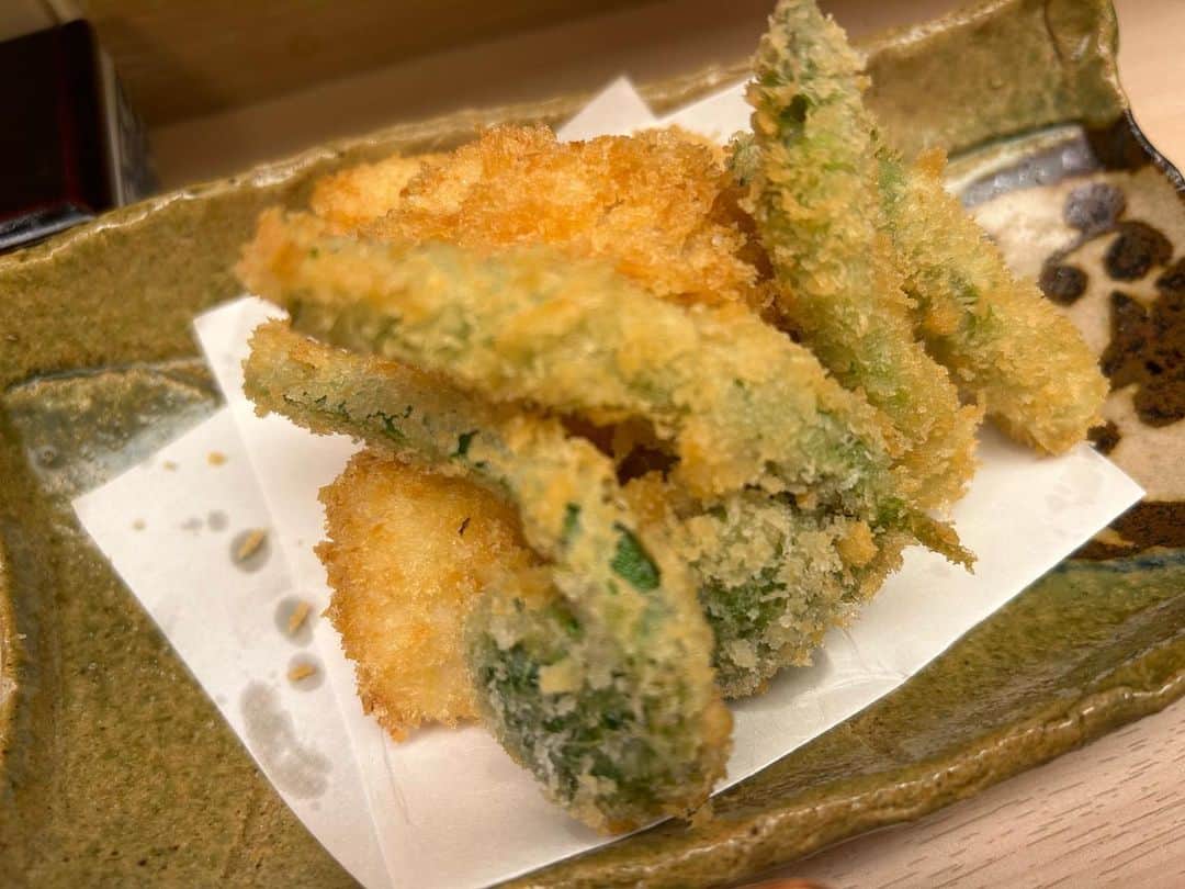 朝桐光さんのインスタグラム写真 - (朝桐光Instagram)「日本橋　はんなりや  タイづくし❤️  タイの白子初めて食べたけど濃厚で美味しかった✨  白子大好きです❤️😋❤️  #日本橋#和食#日本橋グルメ#ディナー#日本橋ディナー#ご飯#鯛#鯛づくし#鯛の白子#白子#大好物#日本橋はんなりや#食べるの大好き」4月19日 20時07分 - akari_asagiri