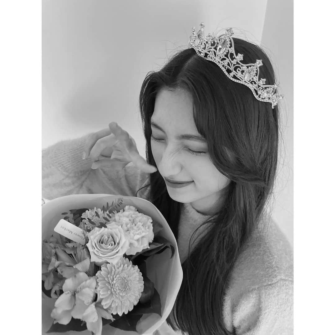 梶川愛美のインスタグラム：「Princess~!♡^-^ #nineteen」