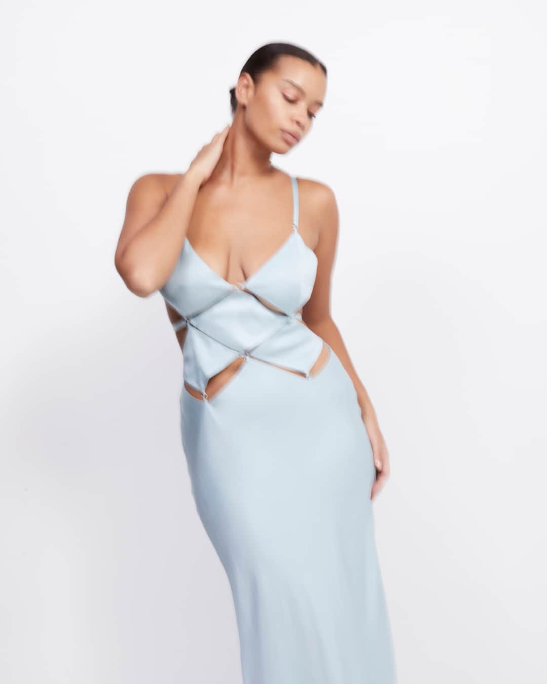 ベック&ブリッジのインスタグラム：「Shimma effortless in the Diamond Days Strap Maxi Dress in cloud blue. ​​​​​​​​​  #becandbridge #embody #newarrivals」