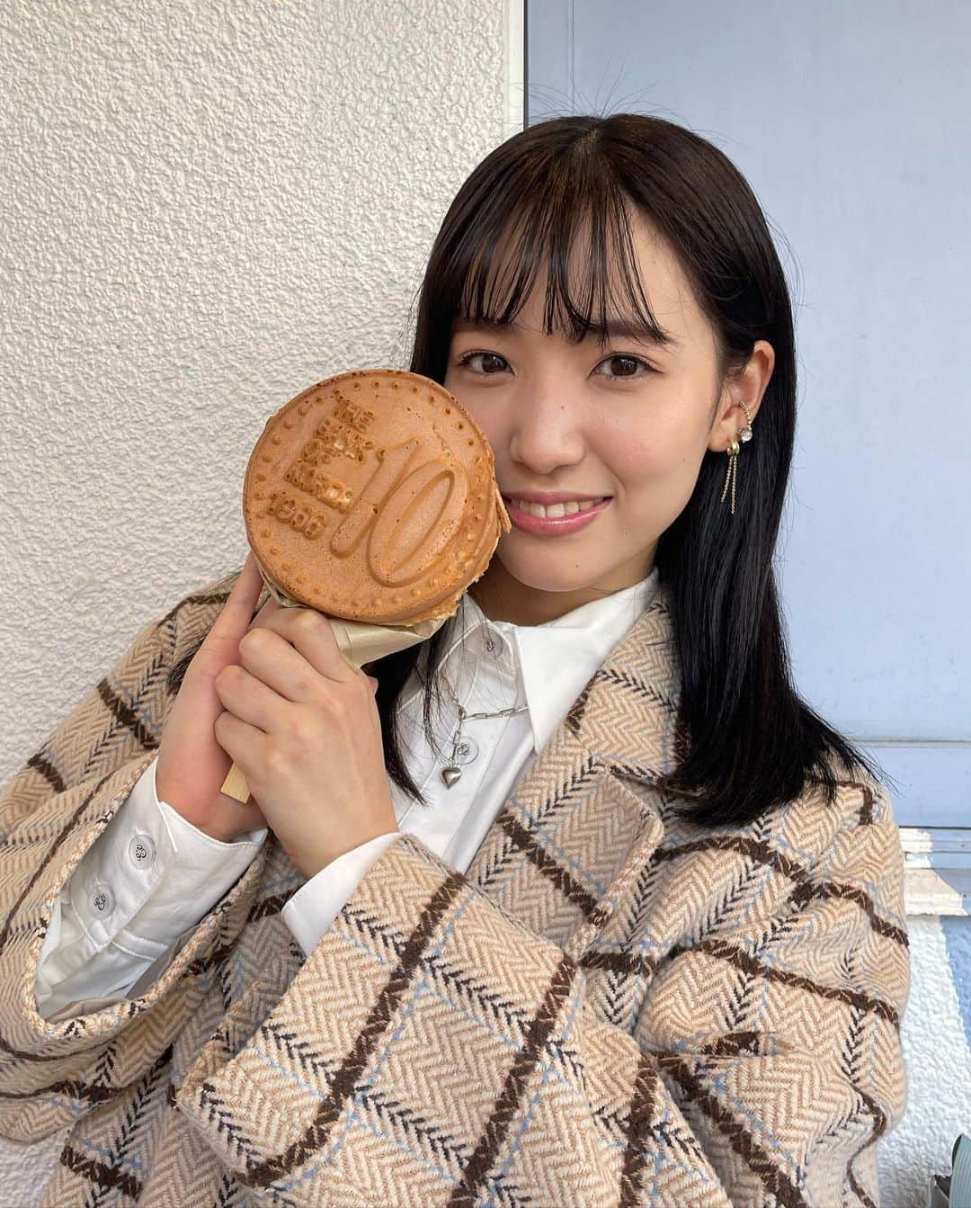 下尾みうさんのインスタグラム写真 - (下尾みうInstagram)「십원빵💗☺️ 진짜 맛있어요🍞  또 먹어싶어요！！  ーーーーーーーーーー 10ウォンパン💓☺️ 本当に美味しかった🍞  また食べたい！！ ーーーーーーーーーー  #십원빵　#10ウォンパン  #신오쿠보  #新大久保　#新大久保グルメ　#akb48」4月19日 22時06分 - miumiu1343