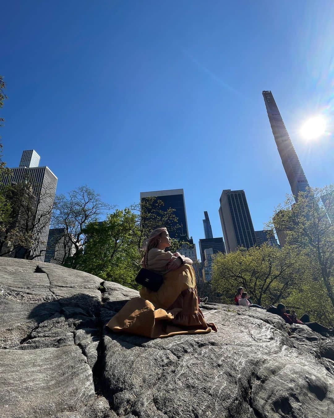 Juliett K.さんのインスタグラム写真 - (Juliett K.Instagram)「PANI WIOSNA NYC! #centralpark 🌸 #maffashioninnyc 🔜 #muglerhm @muglerofficial @hm」4月19日 22時58分 - maffashion_official