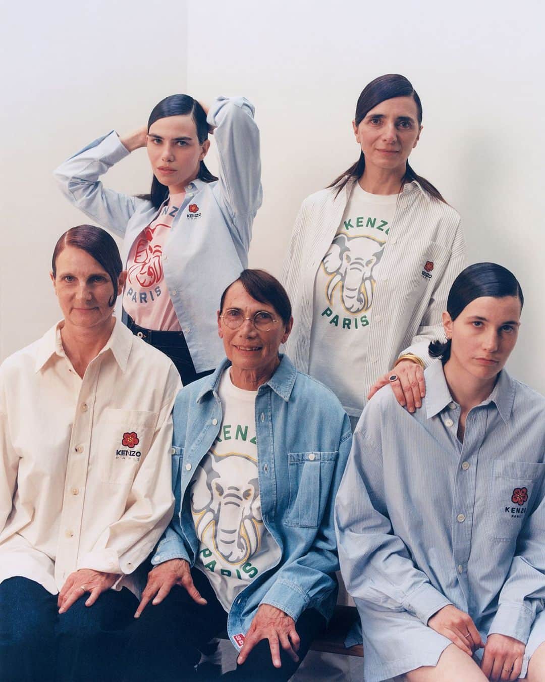 ケンゾーのインスタグラム：「Bring the whole KENZO family together ❤️」