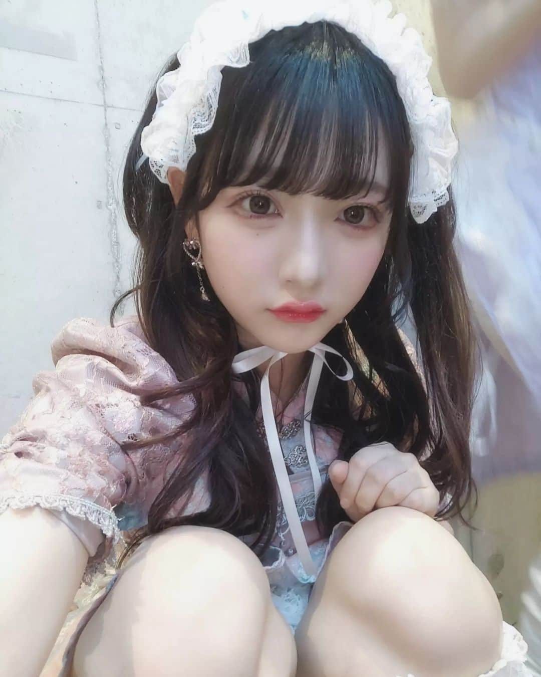チバゆな（猛禽チバ）のインスタグラム：「寝たらダメだってば( ；-； )」