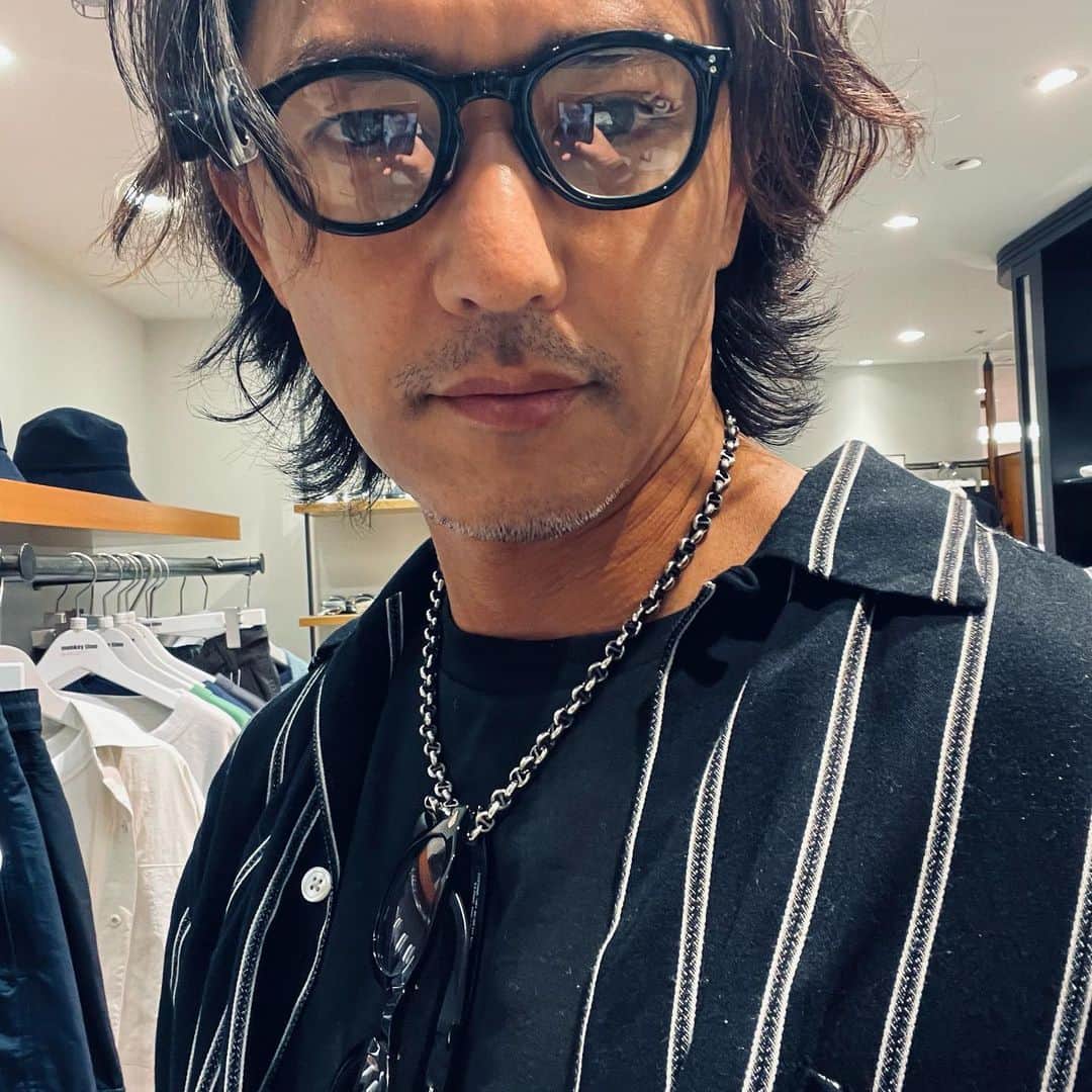 金子昇さんのインスタグラム写真 - (金子昇Instagram)「眼鏡、サングラス物色中。  #金子昇 #眼鏡 #sunglasses」4月19日 23時29分 - noboru_kaneko_official