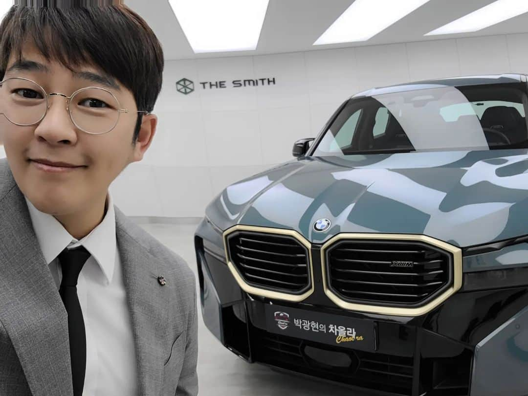 パク・クァンヒョンさんのインスタグラム写真 - (パク・クァンヒョンInstagram)「#bmw #bmwxm #thesmith 그리고... #차올라 #박광현 그리고... #생존신고」4月19日 23時56分 - gwangparty