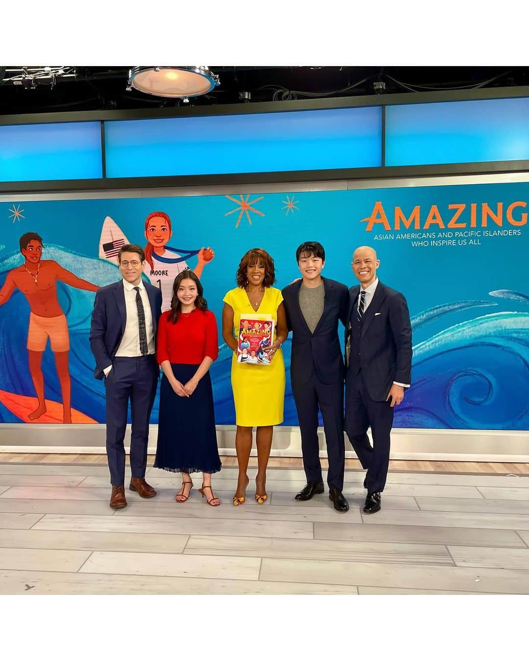 アレックス・シブタニのインスタグラム：「Thank you, @cbsmornings for having us on to talk about Amazing: Asian Americans and Pacific Islanders Who Inspire Us All! @amazingaapi   Much gratitude to @gayleking, @vladduthierscbs, @tonydokoupil and the CBS Mornings production team for the thoughtful questions and great conversation.   We’re so proud of this book (over 2 years in the making) and we’re incredibly excited that it’s finally out in the world for people to enjoy. You can pick up or order a copy wherever you shop for books!   Maia and I didn’t grow up with a book like this one. It’s one of the reasons why we wanted to create it in the first place—so future generations can hopefully experience a new, AMAZING normal.  Unfortunately, there still isn’t enough representation in children’s picture books - especially in the nonfiction category like this one. AAPI history is also not required in K-12 curriculum nationwide and there are real world implications when it comes to a lack of representation and visibility in education and storytelling.   We hope that in sharing the stories of these 36 historic and contemporary trailblazers, this book can inspire empathy in children of all backgrounds. AAPI history is American history.   A truly amazing team of dedicated, talented people worked on #AmazingAAPI and it’s been special to share and celebrate this moment with them. Thank you, Jenny Bak, Dane Liu (@daneliuwrites), Aaliya Jaleel (@aaliyamj), Opal Roengchai (@opal_roengchai), and the rest of the team at Viking and @penguinkids.」