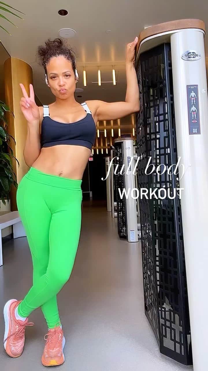 クリスティーナ・ミリアンのインスタグラム：「Got a full body workout in for my flash ⚡️ trip home. The hunger to get fit has not ended! Let’s go!!  I miss making these videos.. 🏋🏾‍♀️」