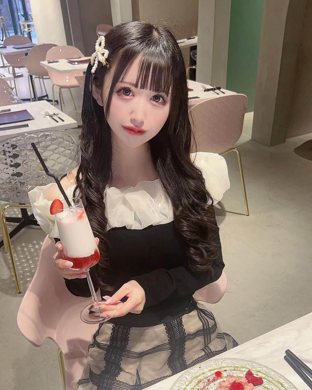 大月美雨さんのインスタグラム写真 - (大月美雨Instagram)「🍓」4月20日 1時16分 - otsuki_miu