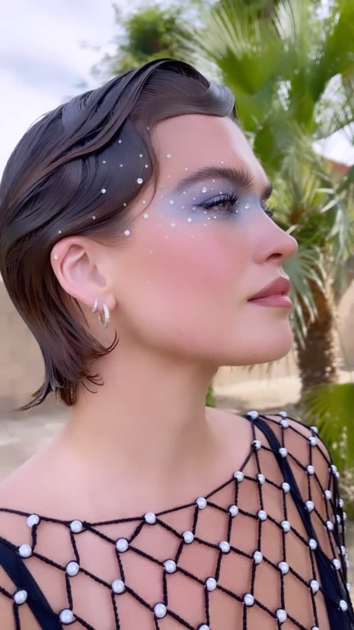 ストーミ・ヘンレイのインスタグラム：「The way I had no clue what I was doing but I think it turned out pretty cool haha whatcha think?」