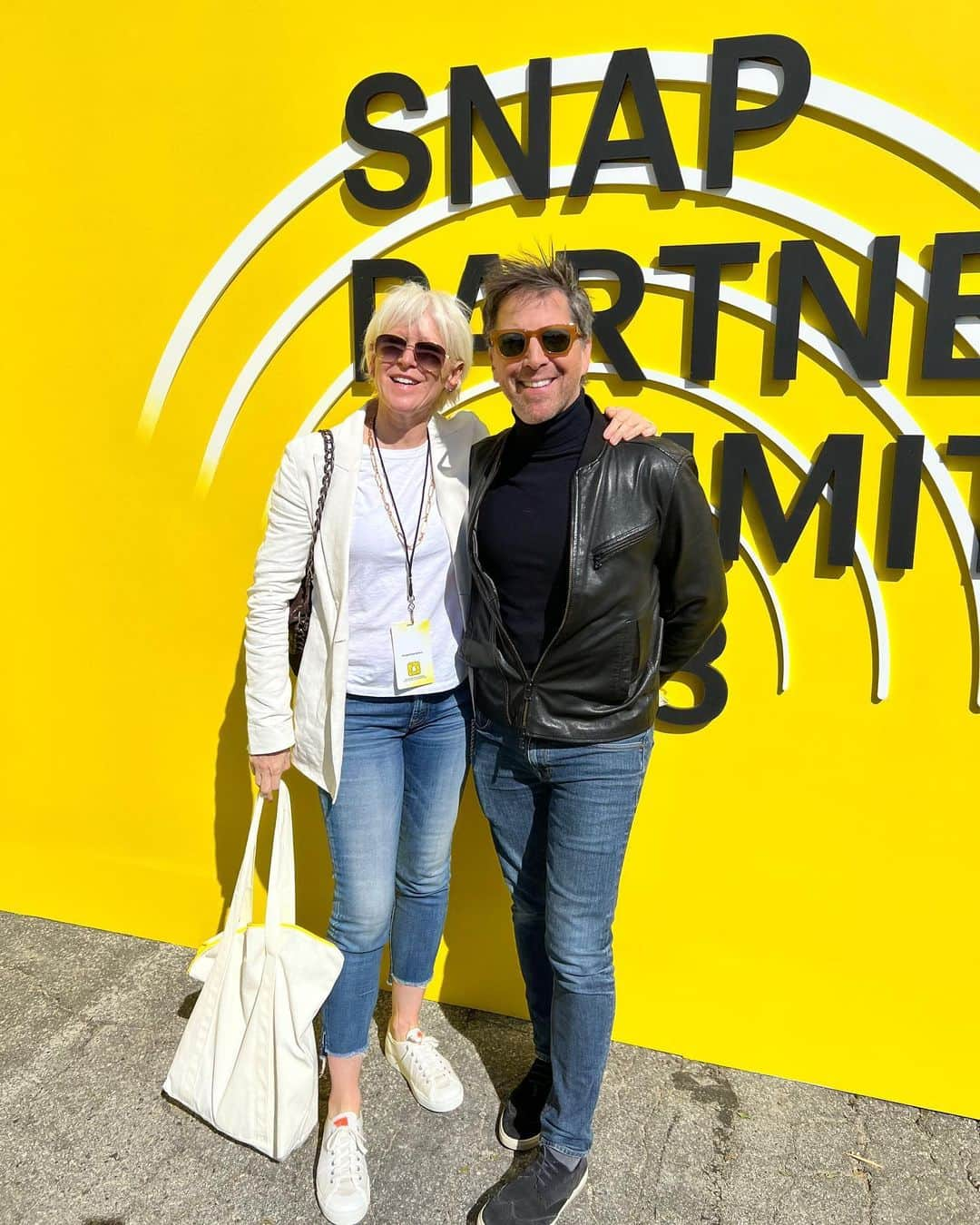 ダン・ブカティンスキーさんのインスタグラム写真 - (ダン・ブカティンスキーInstagram)「#snappartnersummit with @joannacoles !」4月20日 7時18分 - danbucatinsky