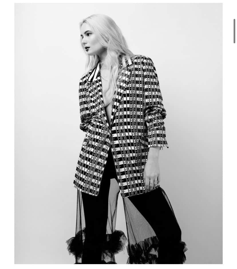ハウスオブホランドのインスタグラム：「Back to black and white 🖤🤍 Shop now at www.houseofholland.co.uk  @katduma @zero.nine.magazine」